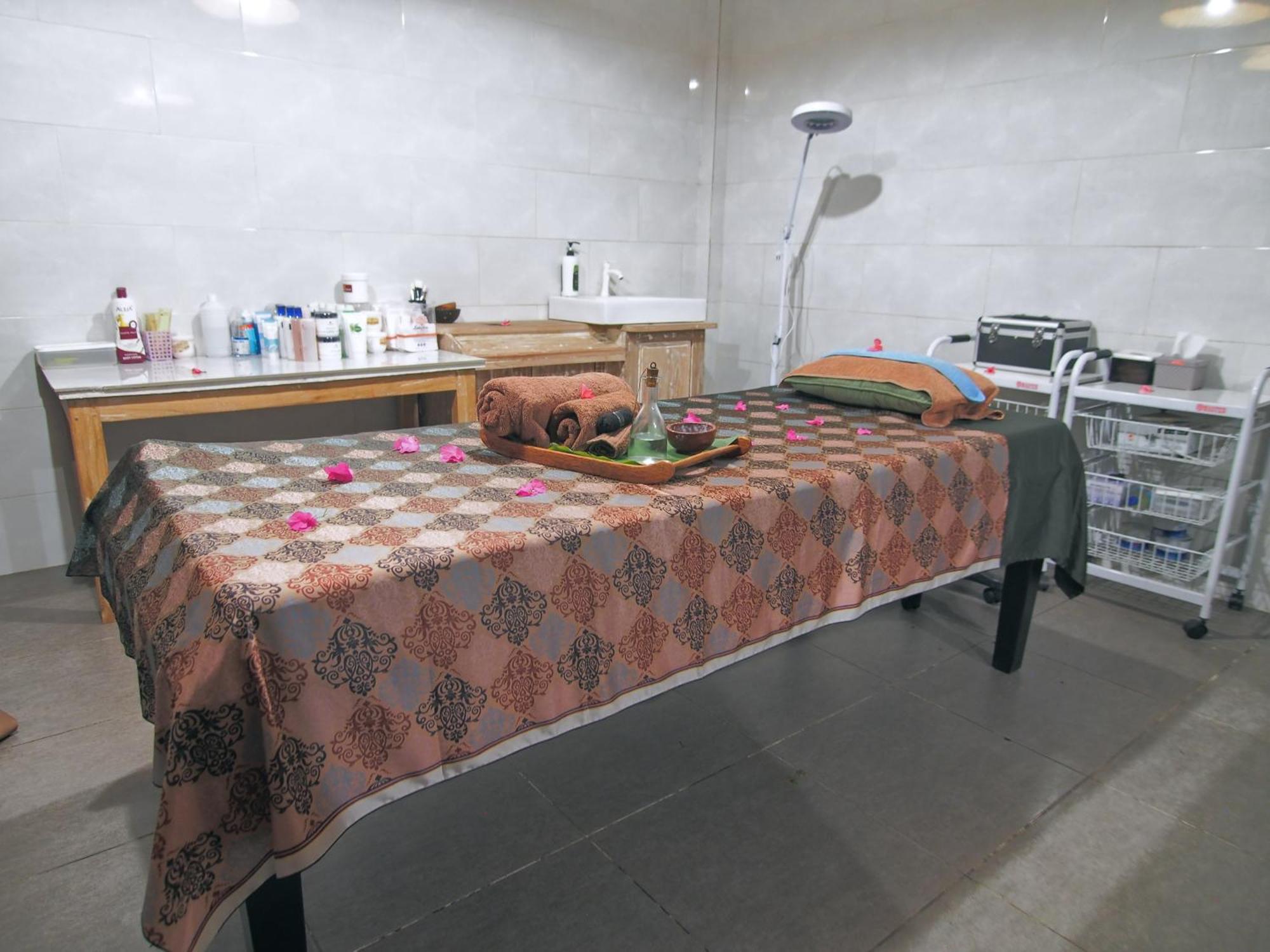Coco Breeze Spa Hotel Gili Air Extérieur photo