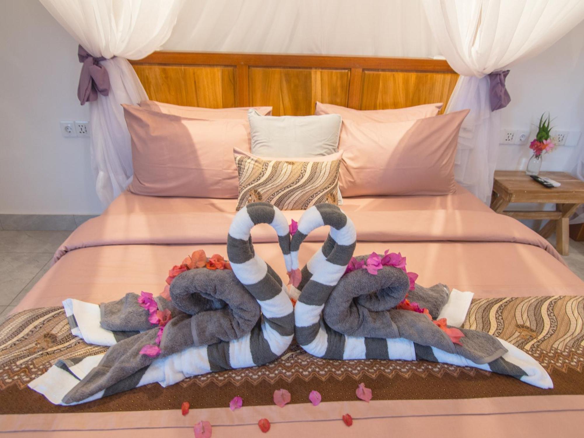 Coco Breeze Spa Hotel Gili Air Extérieur photo